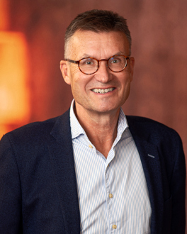 Michael  Berthelsen  photo