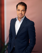 Rikard Henriksson Low